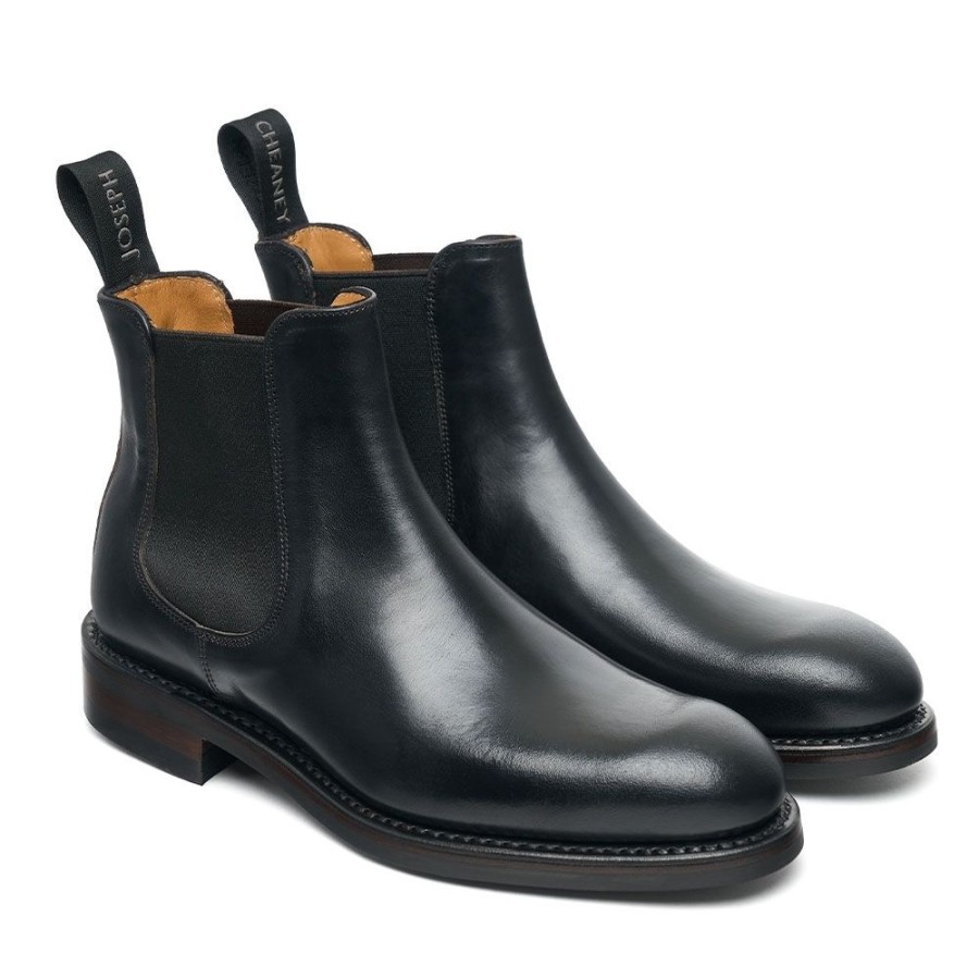 Women Cheaney Chelsea Boots | Clara R Chelsea Boot In Black Chromexcel Leather