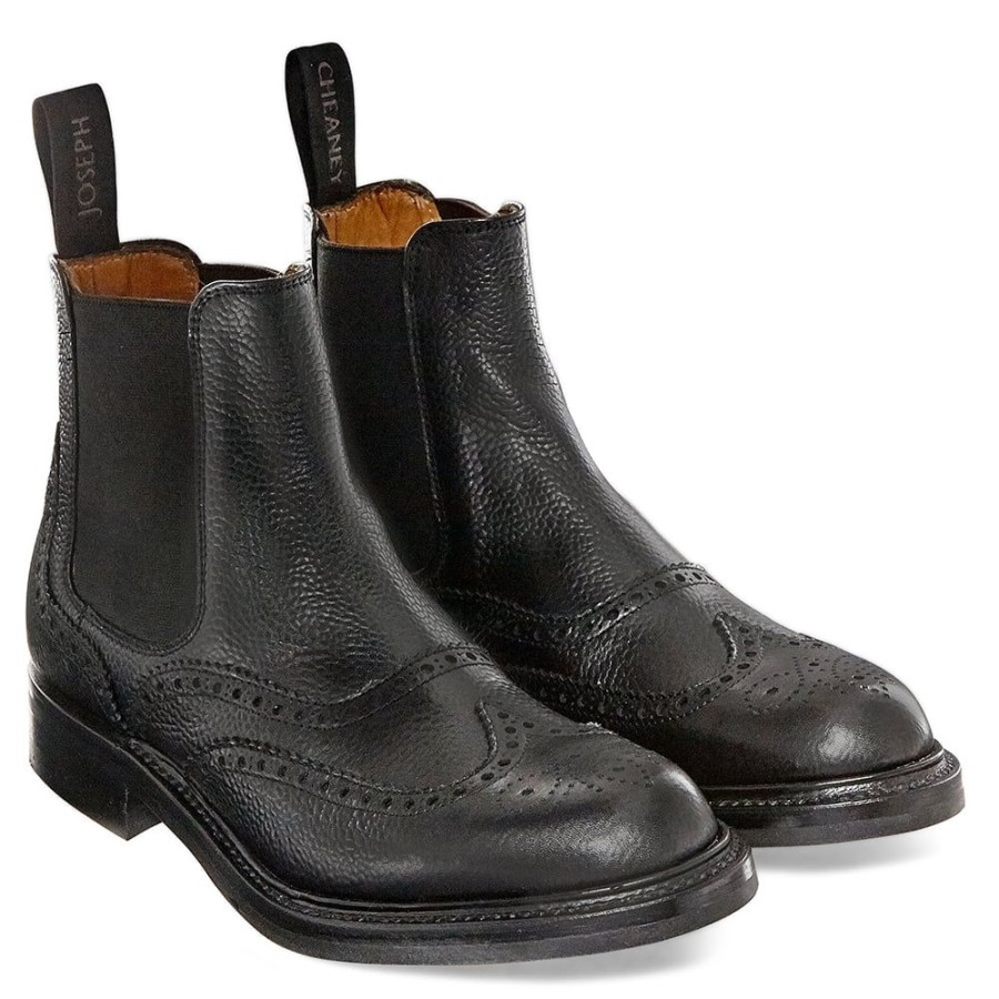 Women Cheaney Chelsea Boots | Victoria R Wingcap Brogue Chelsea Boot In Black Grain Leather